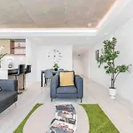 Luxury Apt 3Min Walk To London Excel,City Hall, O2