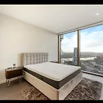 Trendy, Modern 2 Bed Apartment!