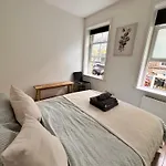 2 Modern Double Rooms In The Heart Of Brick Lane