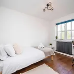 Greenwich House 10 Mins To O2 - Free Parking Pass The Keys