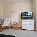 London Cozy Stay