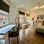 Locke & Quay Exclusive Rooms