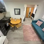 New Build Cozy Studio Flat In Central London!!4