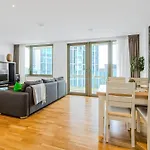 New Listing! 2Br With Balcony In Stratford, 3Min Dlr