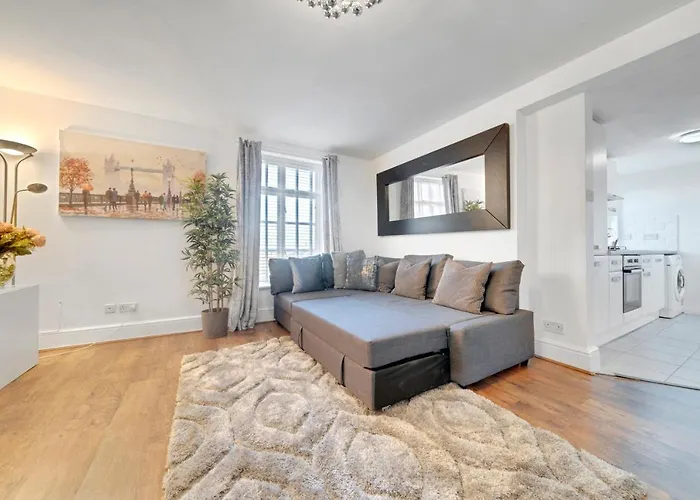 Modern Deluxe 2 Bedroom Apartment In Canning Town Excel Centre
