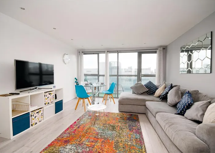 Stylish Apartment Close To London Bridge