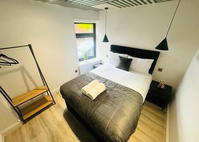 London 99 Apartment, Top Trendy Location D