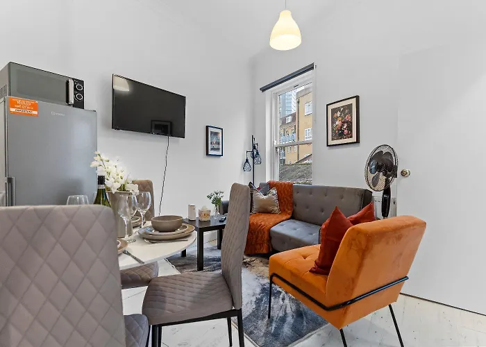Affordable Studio, 1, 2 And 3 Bed Apartments In E14