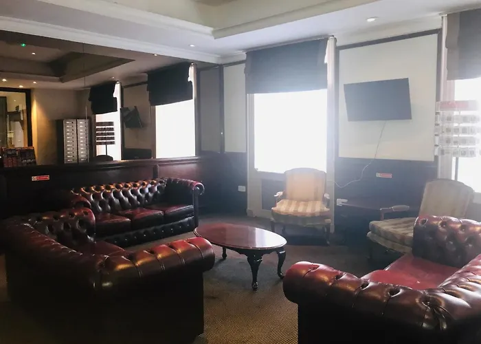 Rose Court Hotel