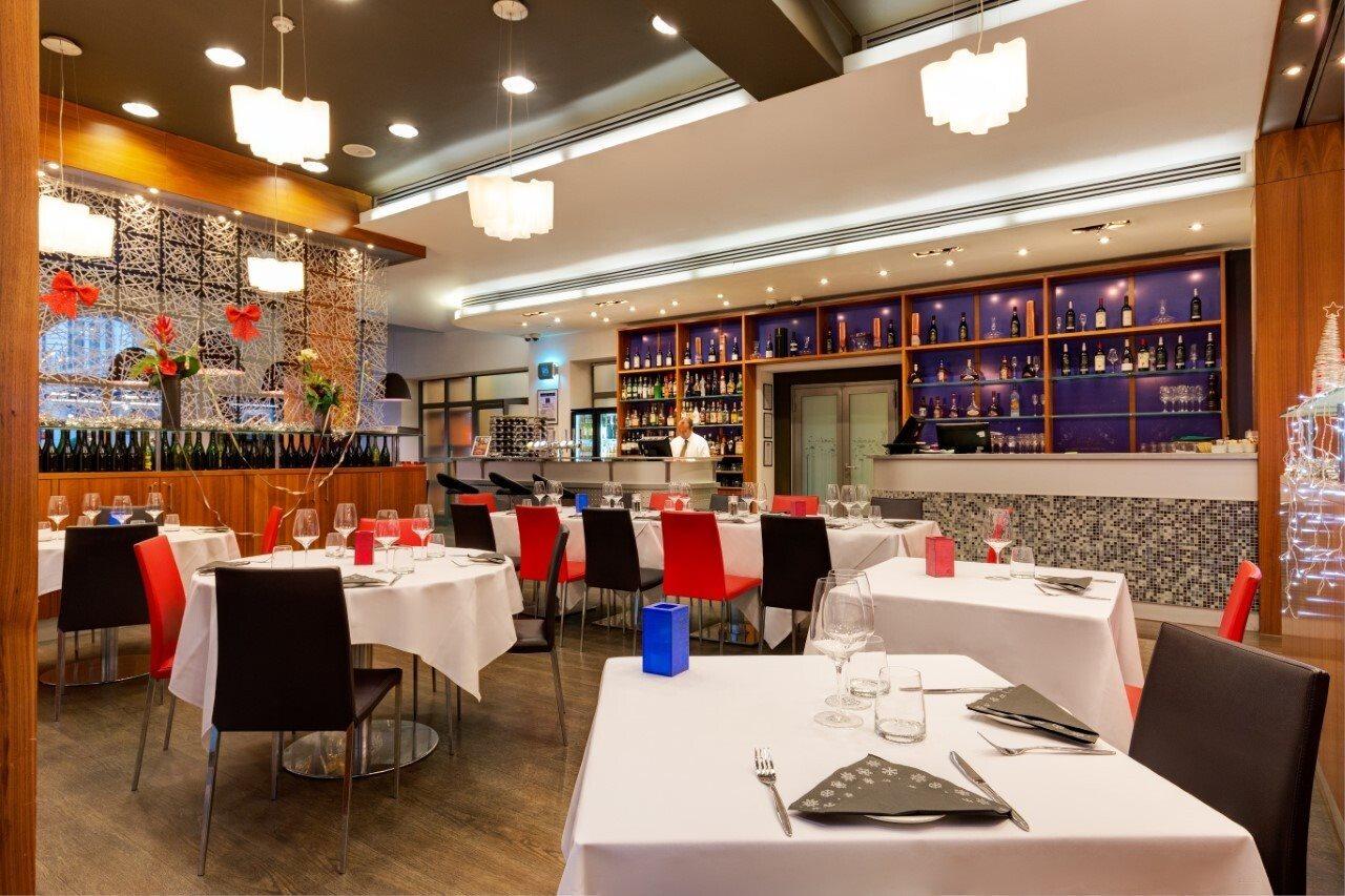 Hotel Ambassadors Bloomsbury 4*