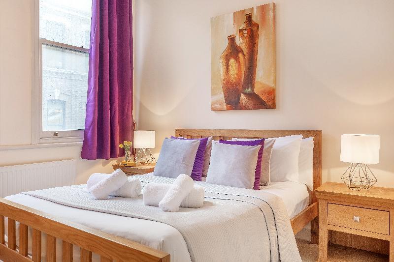 Deluxe Creechurch Lane Serviced 4*