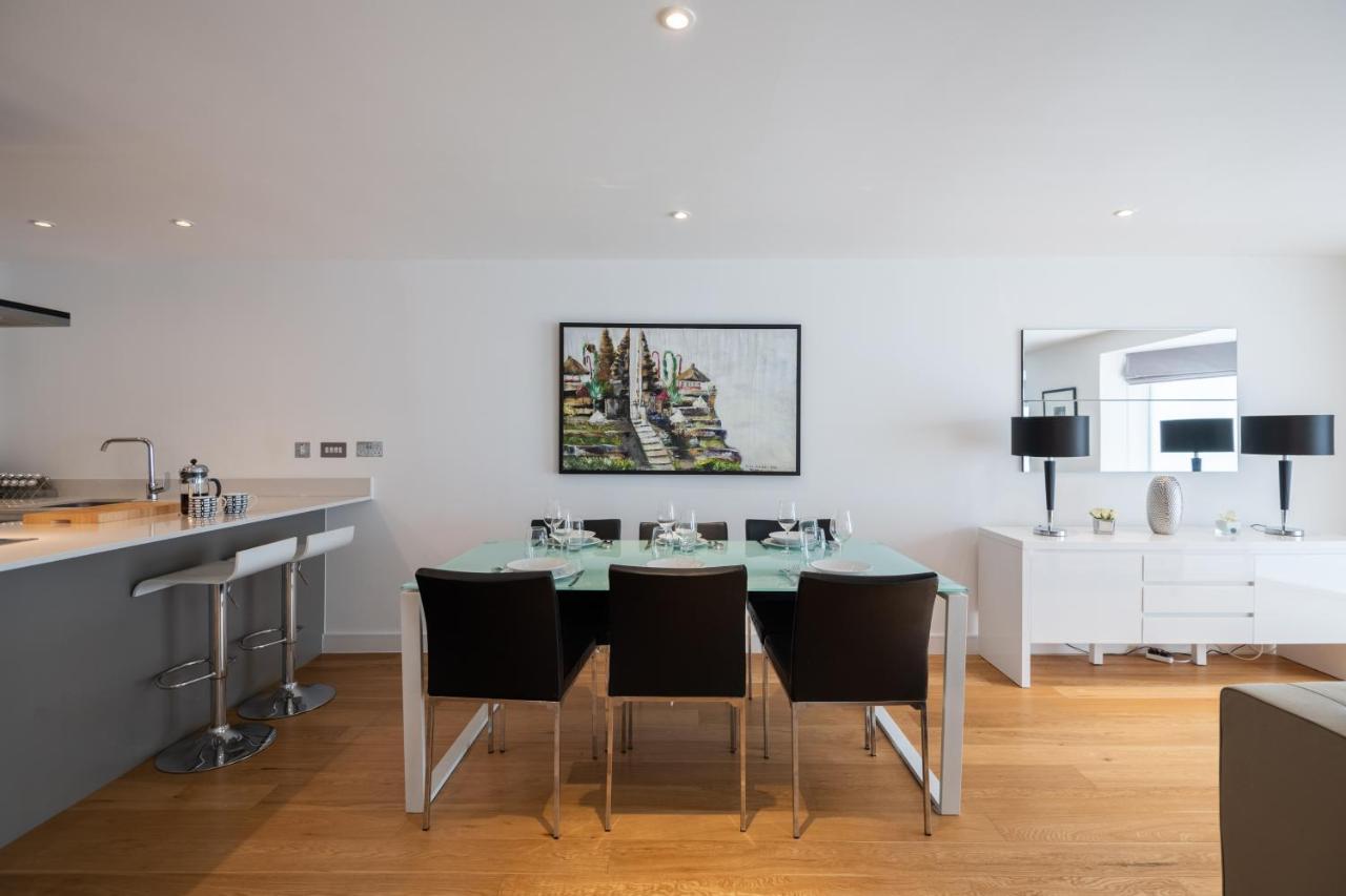 Apartment Trendy Queens Park Close To Hampstead By Underthedoormat London