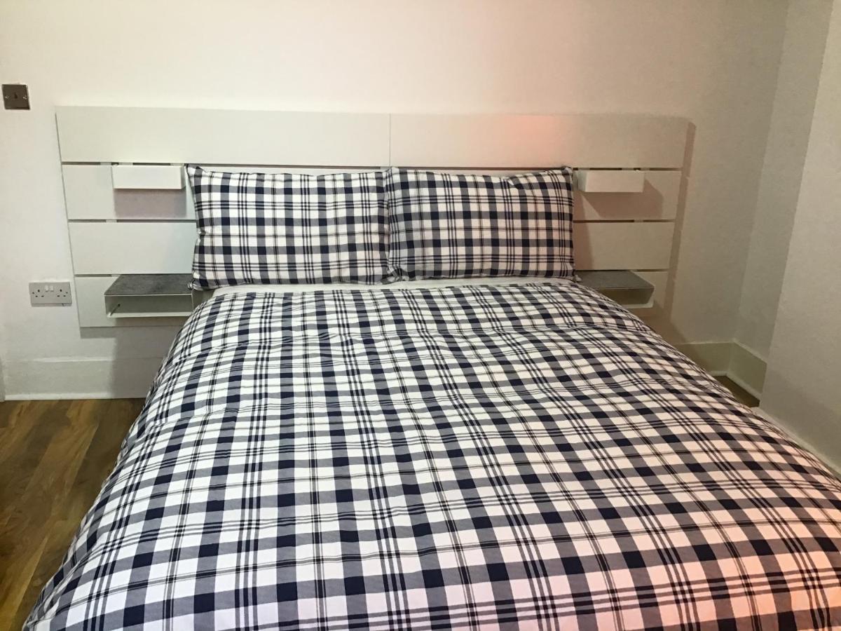 Residential Quarters, General Gordon Square Apartment