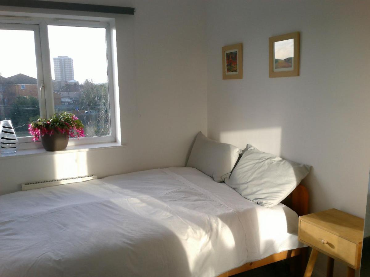 Two Bedroom Luxury Londra