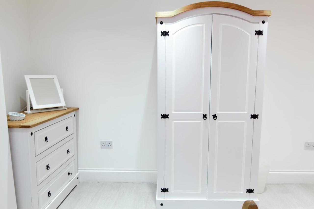 Newly Refurbished 2 Bedroom In The Heart Of Greenwich Appartement *