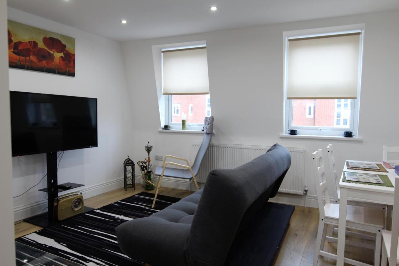 Modern 2 Bedroom In The Heart Of Greenwich
