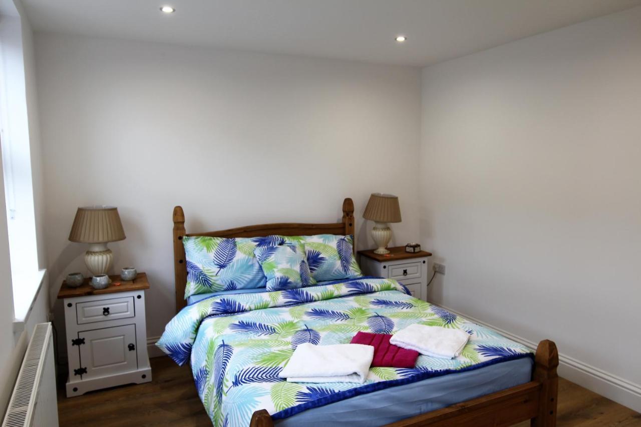 Modern 2 Bedroom In The Heart Of Greenwich Apartment London