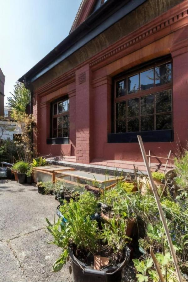 Feriehus Wash House Historic Film Location House, East London London