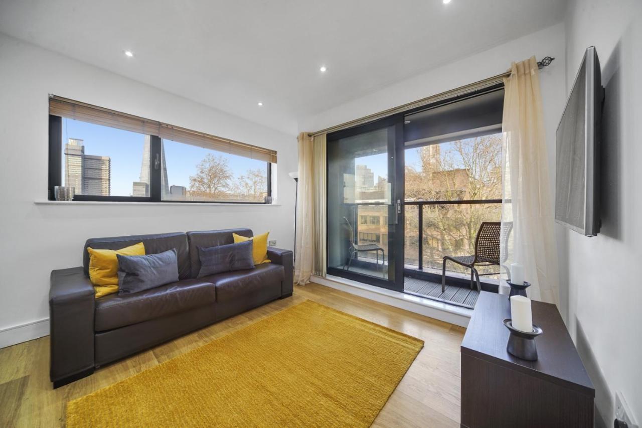 Modern 2 Bed By Tower Bridge Bridge Apartment *