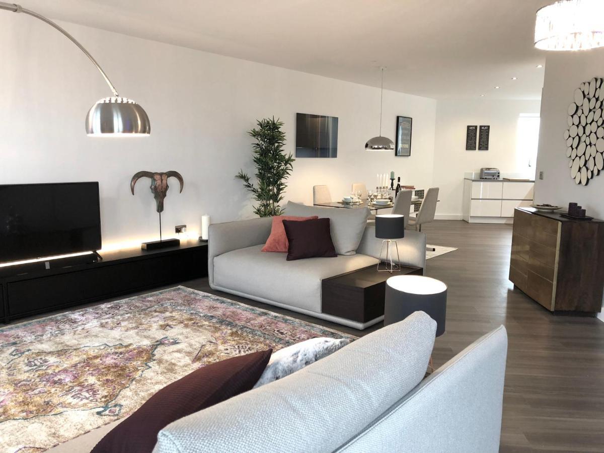 Panoramic Park And Penthouses Retreat Lejlighed London
