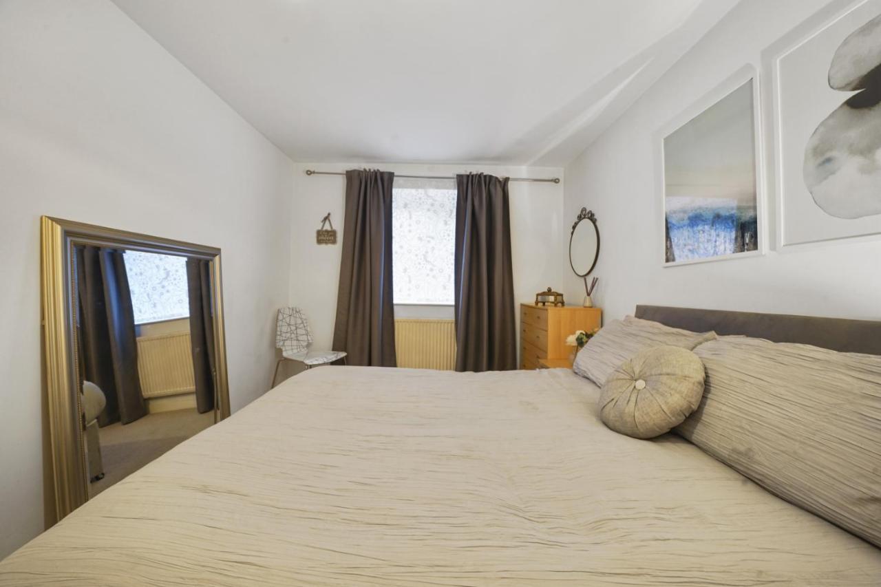 Apartment Bridge I Bed By Tower Bridge - Great Location Close To Transport Links *
