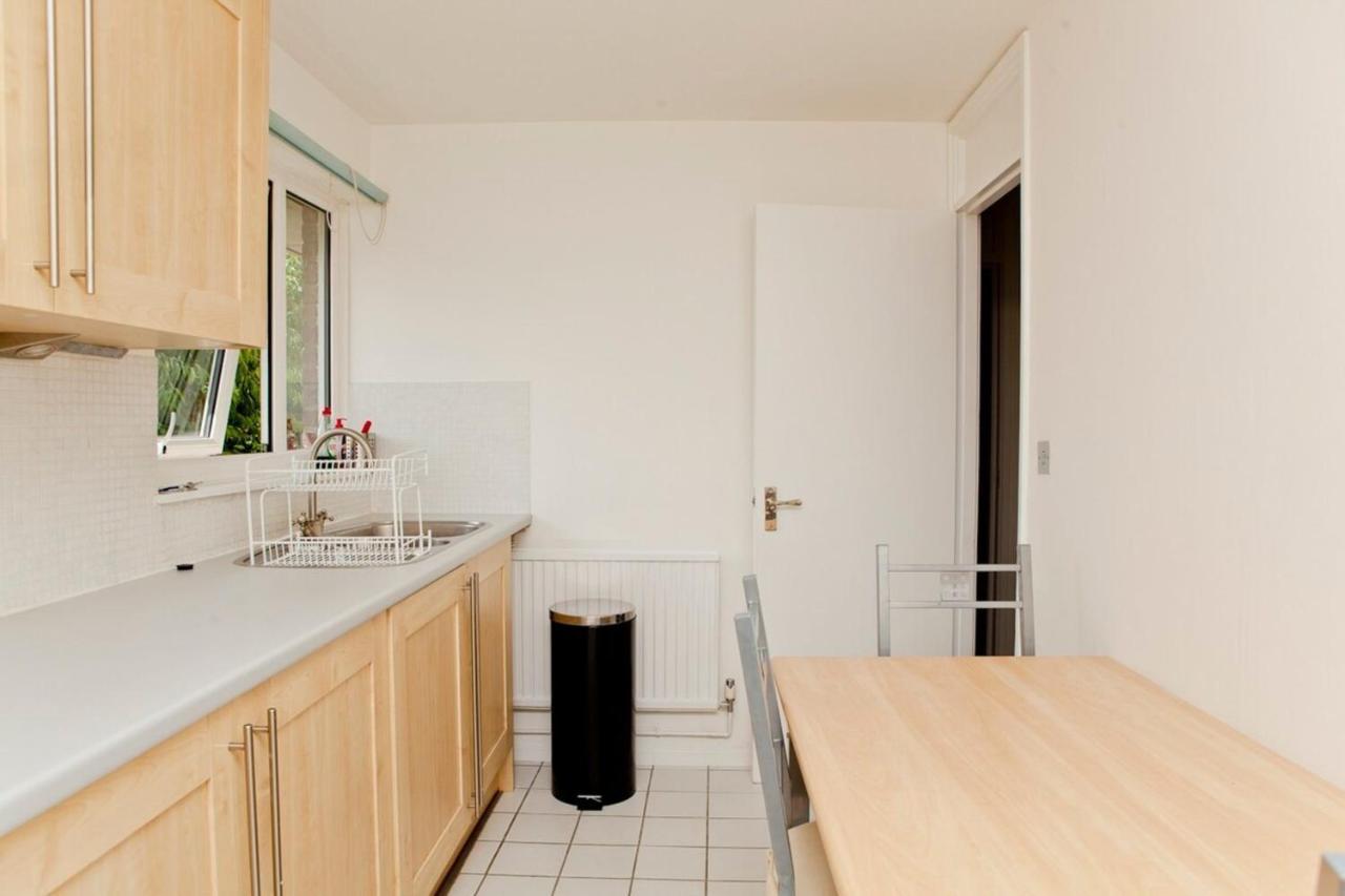 Warm East Sleeps 4 * Londra