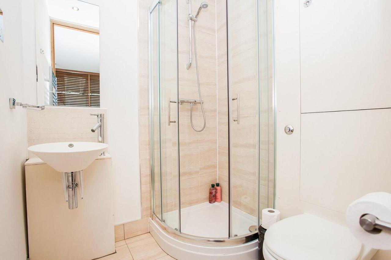 Incredible And Modern Central 1 Bedroom - Bridge Lejlighed London