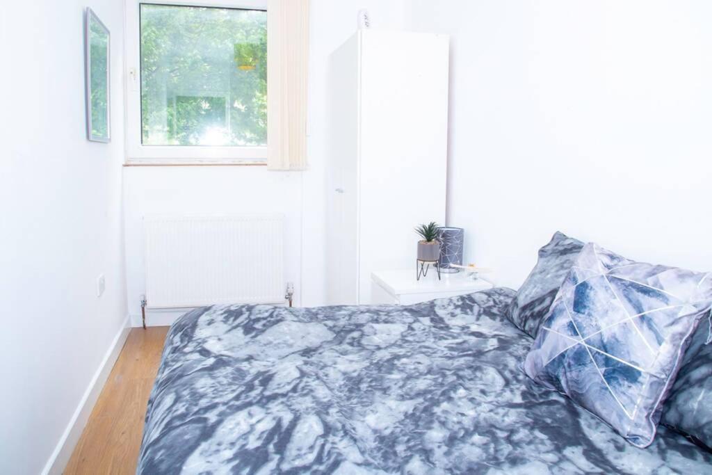 Shoreditch Hoxton Large 3 Bed Garden Flat Free Parking Aor Only Lejlighed London