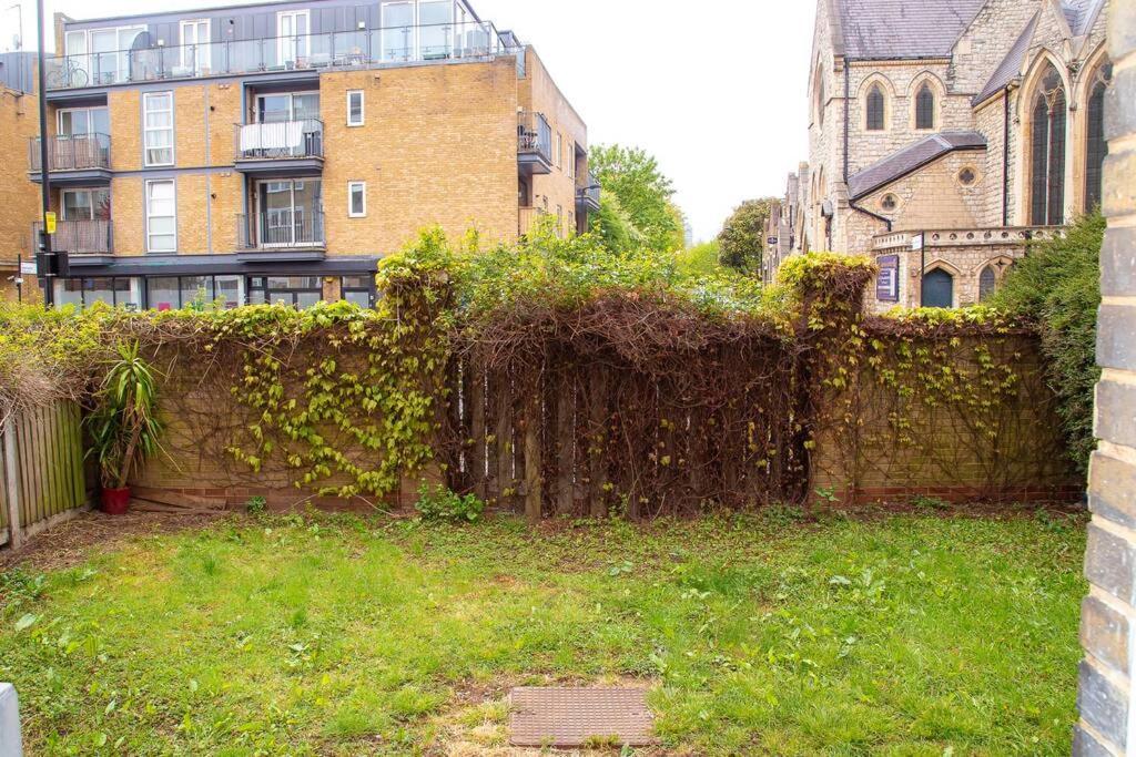 Shoreditch Hoxton Large 3 Bed Garden Flat Free Parking Aor Only * London