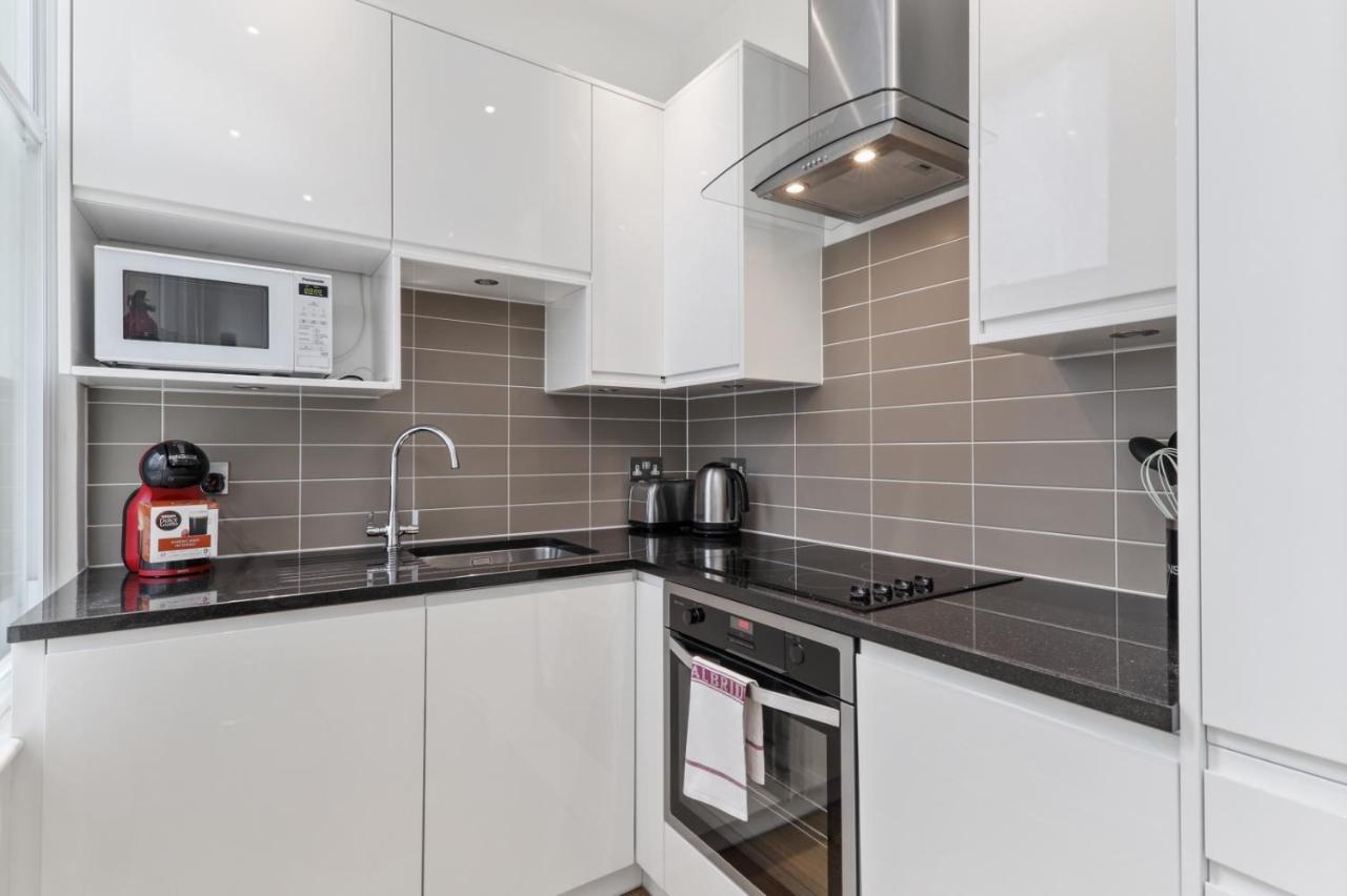 Cosy 1 Bed Next To Liverpool Street Station Free Wifi By Aparts Lejlighed