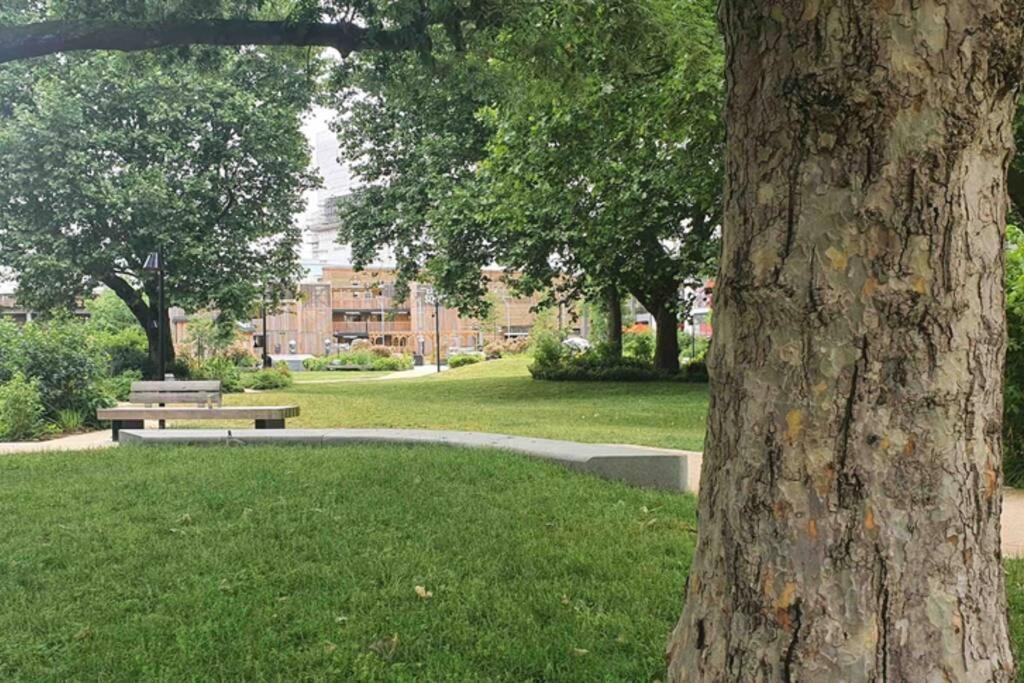 1 Bedroom *zone 1* Elephant And Castle London