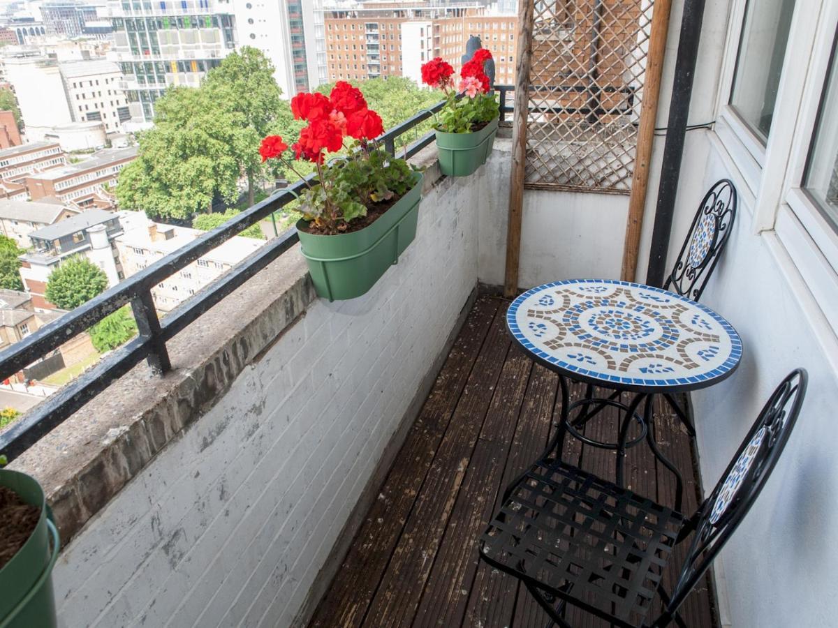 Pass The Keys Spacious 2bedroom Flat With Views In Bridge Lägenhet *
