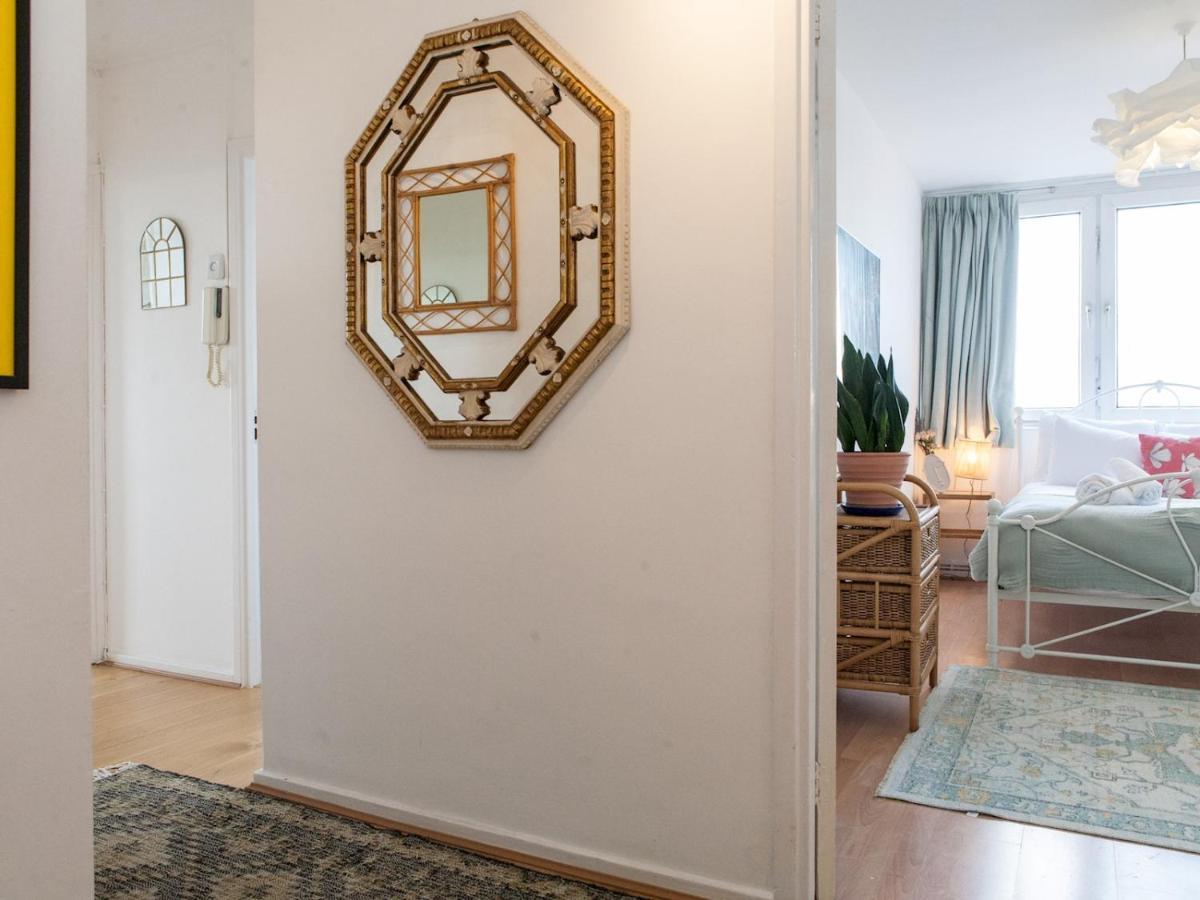 Pass The Keys Spacious 2bedroom Flat With Views In Bridge Lägenhet
