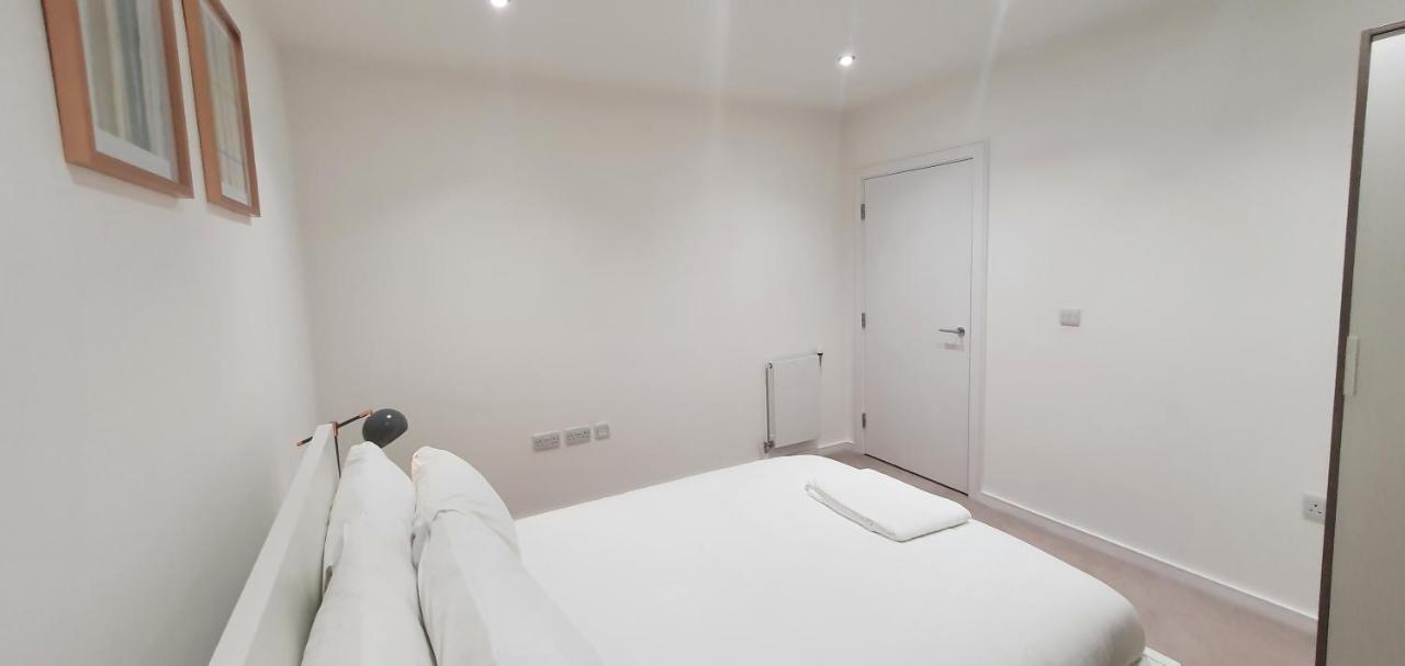 Garland Modern 3 Bedroom House Westfield - Stratford Appartement