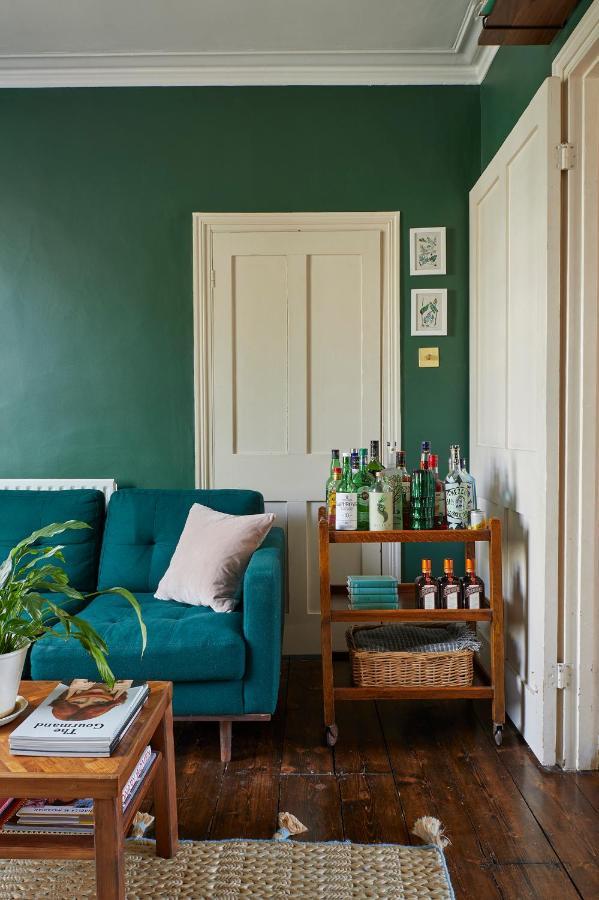 Joivy Stylish 2-bed House With Private Garden In Hackney