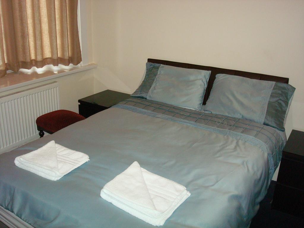 Forest Gate - Free Parking Limited Spaces Vertshus 2*