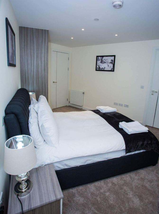 Unique 2 Bed Apartment London