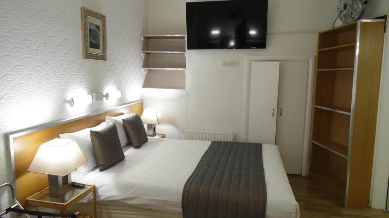 Hotel Falcon Londra