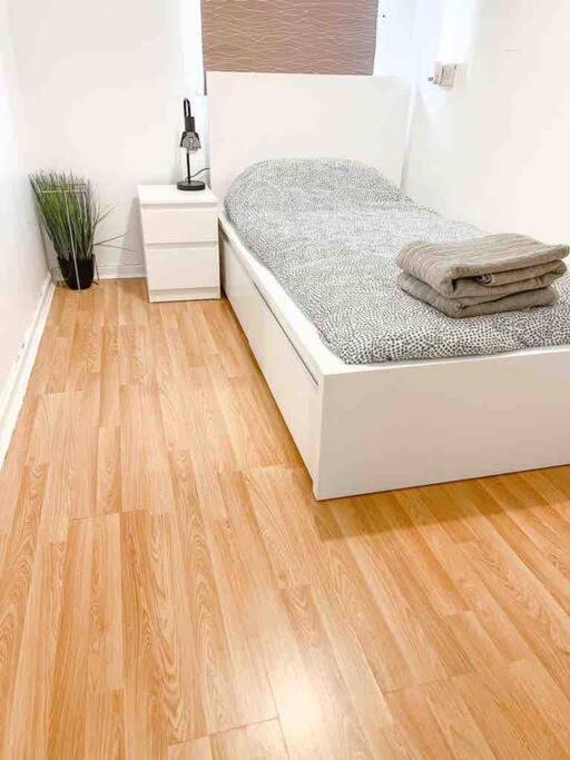 Apartment Spacious Two Bedroom Flat