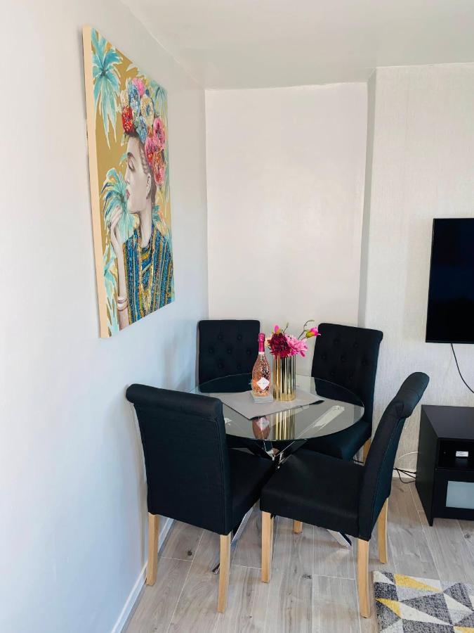 Lejlighed Bright, Spacious, Modern Interior Decor 2 Bedrooms With Amazing Views
