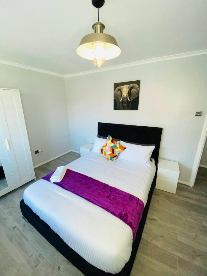 Bright, Spacious, Modern Interior Decor 2 Bedrooms With Amazing Views Lejlighed *
