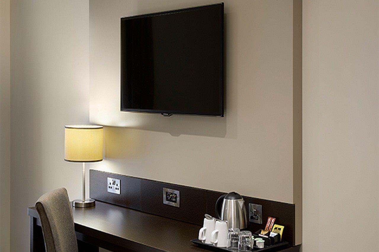 Premier - Aldgate Hotel 3*