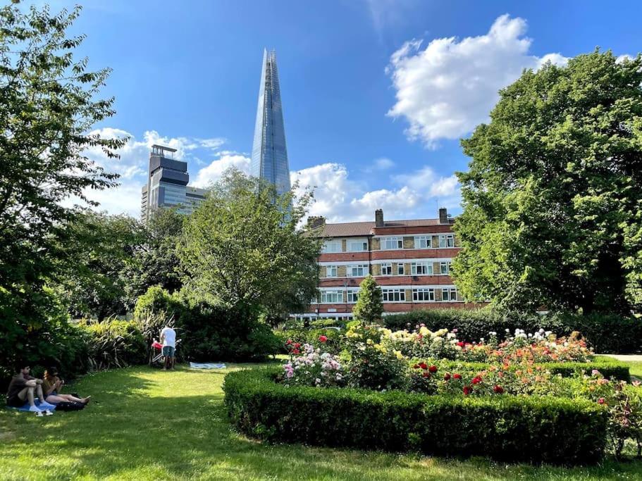 Lovely 1 Bed Cosy With Shard View Londen