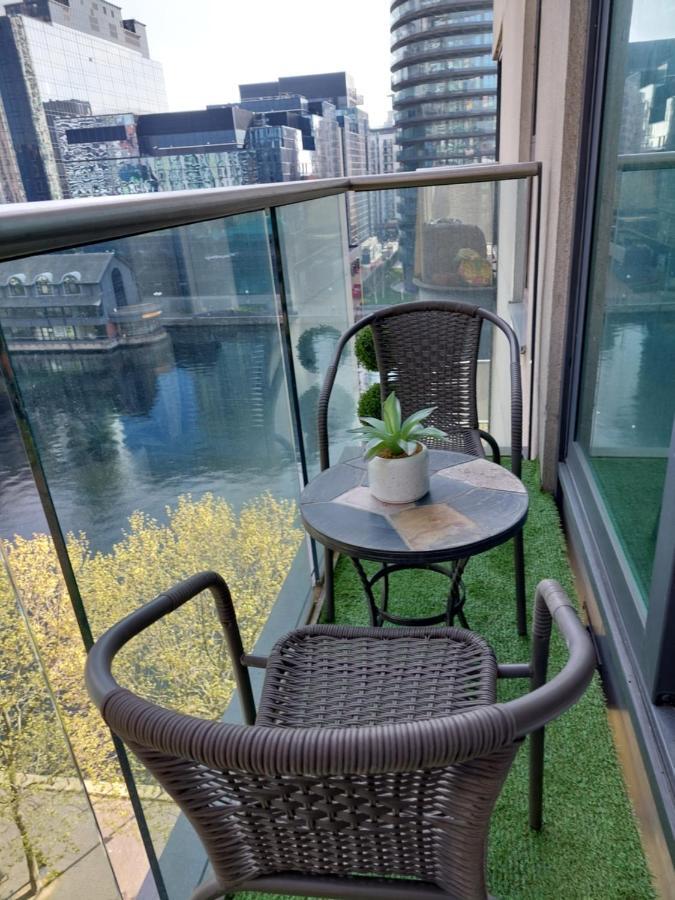Lägenhet 1 Bed Suite, Waterside, Canary Wharf London