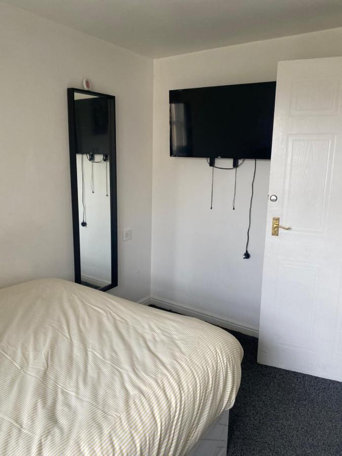 Paradise Apartment *