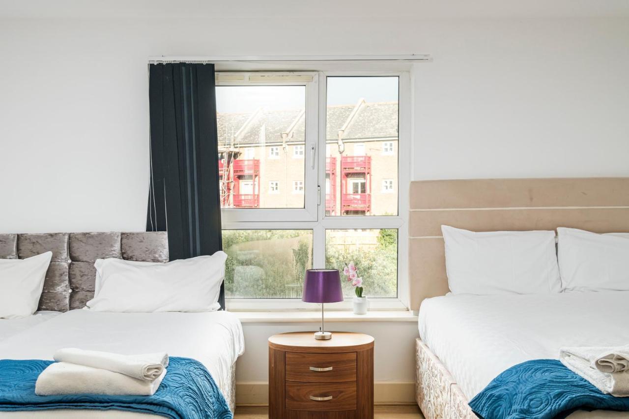 Canary Wharf/docklands/excel Spacious Apt E14 Apartment *