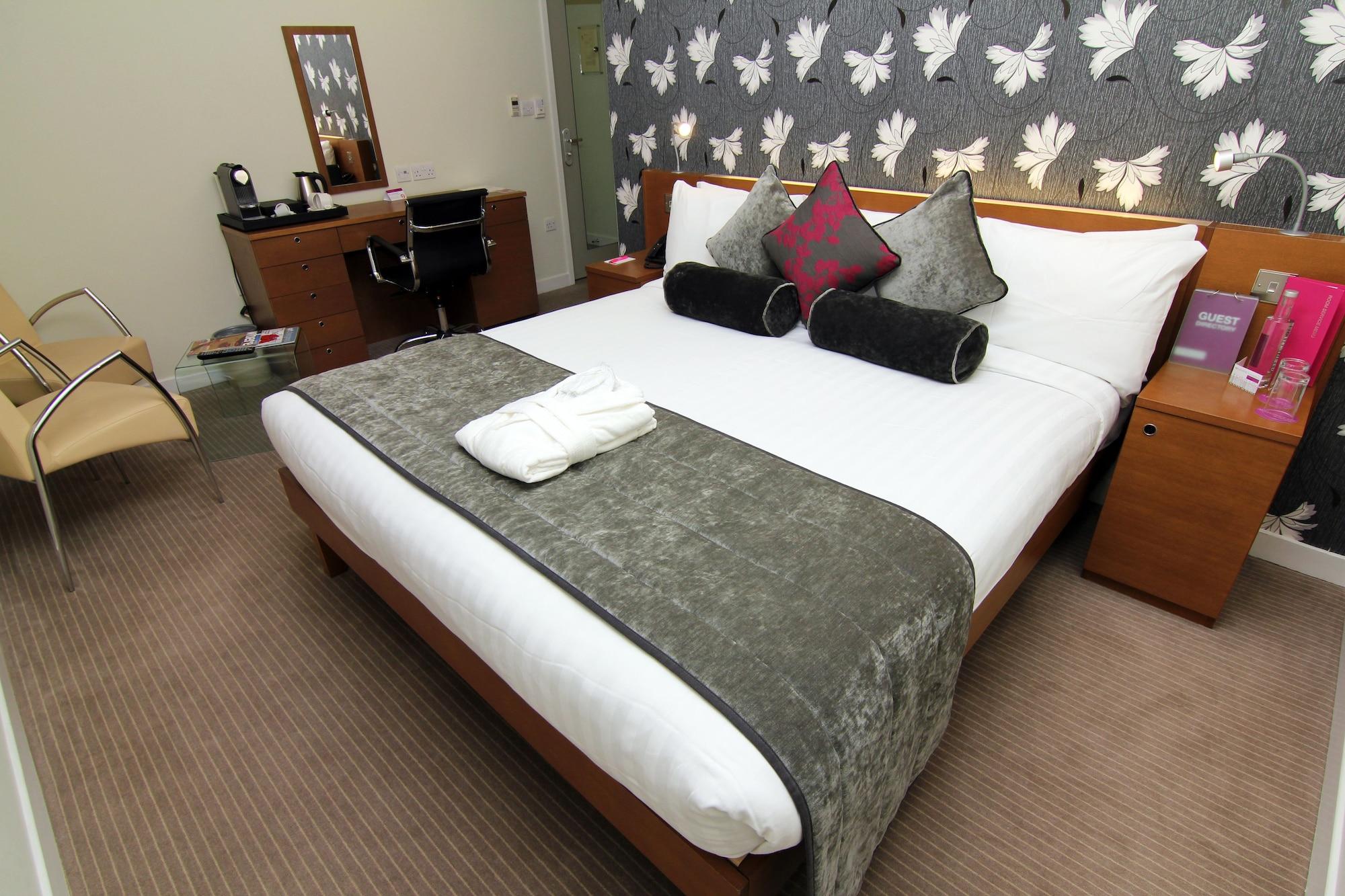 Ambassadors Bloomsbury Hotel 4*