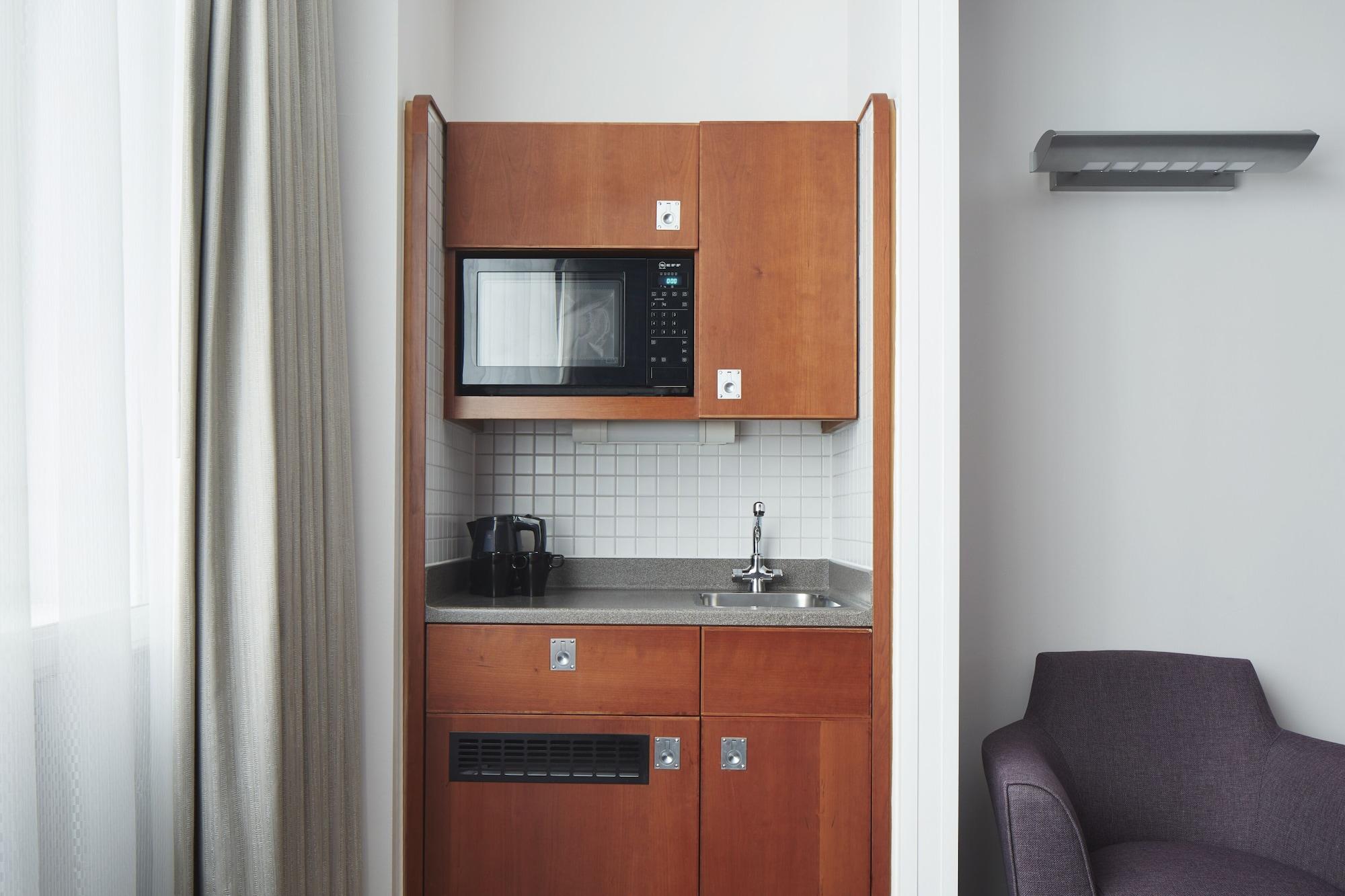 Hotell Club Quarters City, 4*