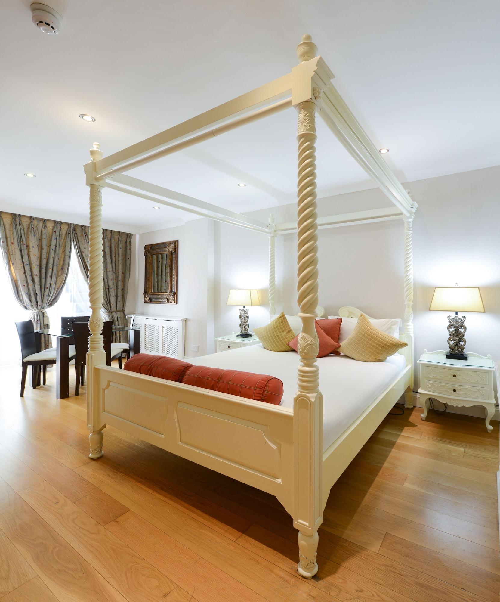 The Edwin Hotel 3*