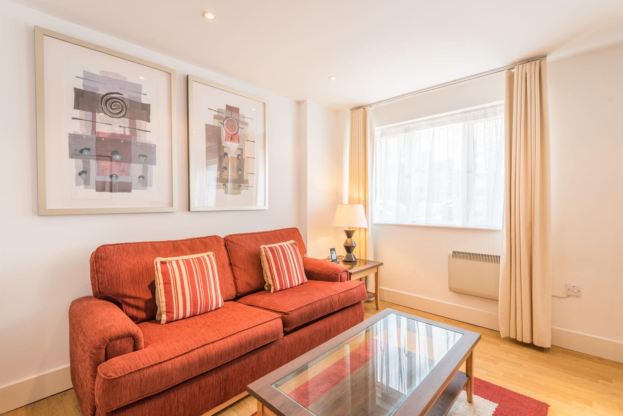 Marlin Commercial Road - Limehouse Aparthotel 4*